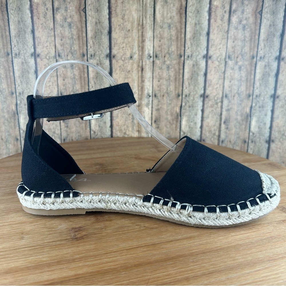 Women's Black Espadrille Flats (KEIZA-S) - Picture 3 of 6